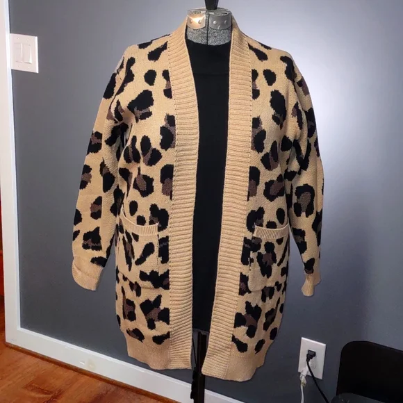 Misses animal print cardigan - Picture 1 of 6